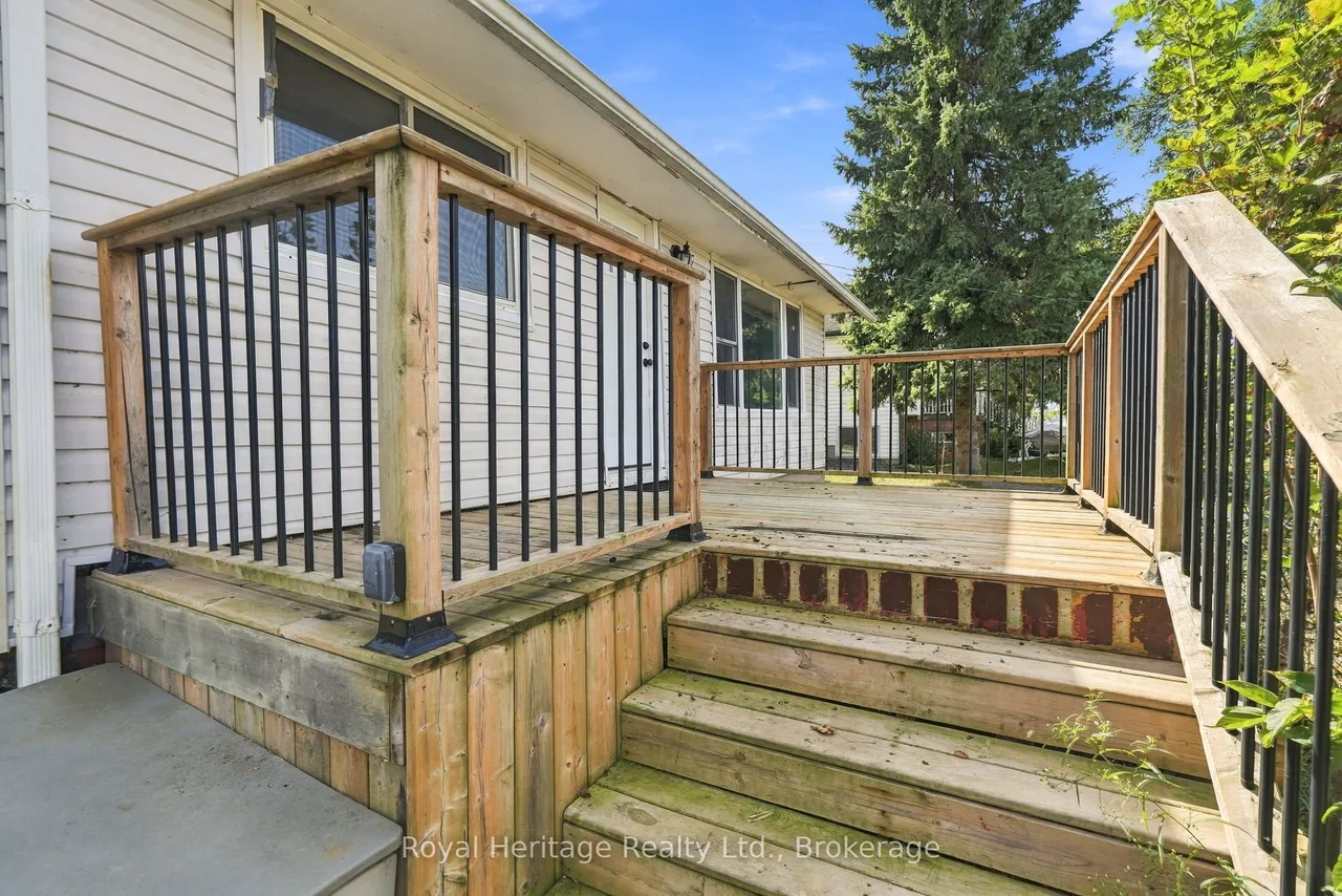 127 Coleman Crescent — photo 3