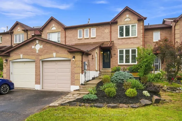 61 Fernbank Place — photo 2