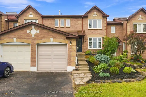 61 Fernbank Place