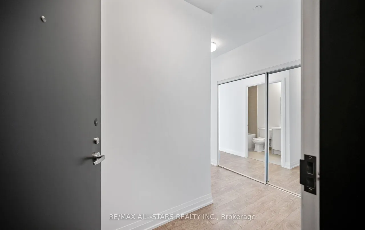 286 Main Street, Unit 315 — photo 3