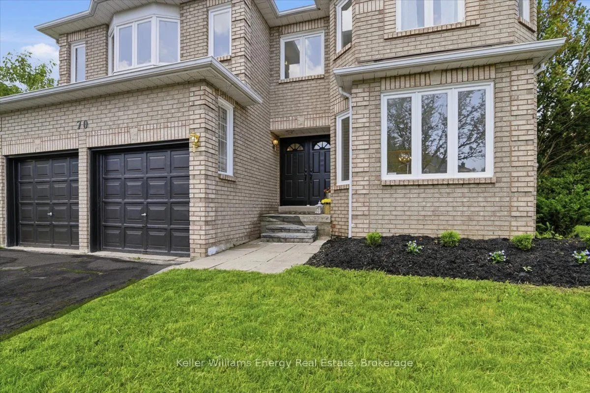 70 Willowbrook Drive — photo 3