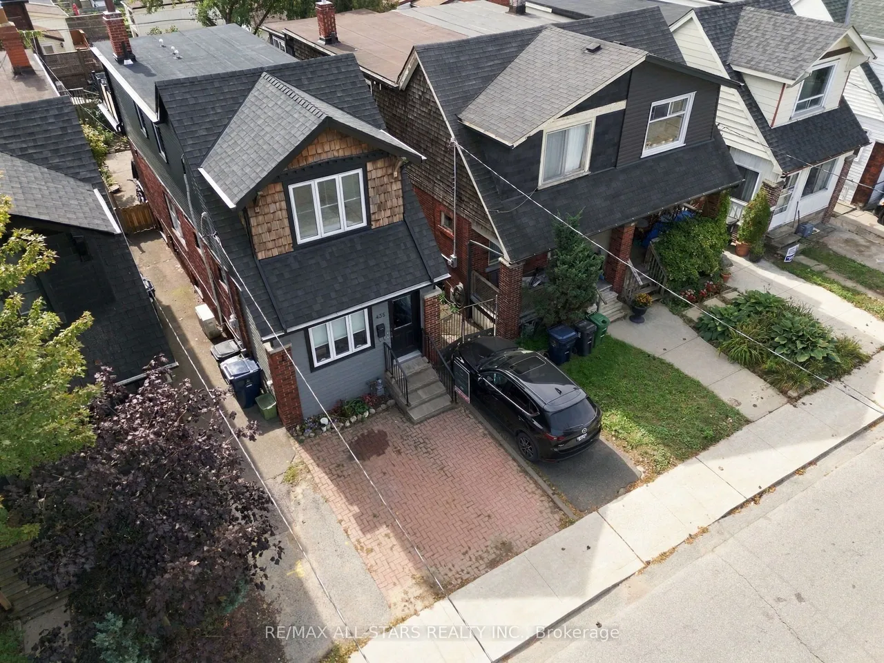 435 Mortimer Avenue — photo 3