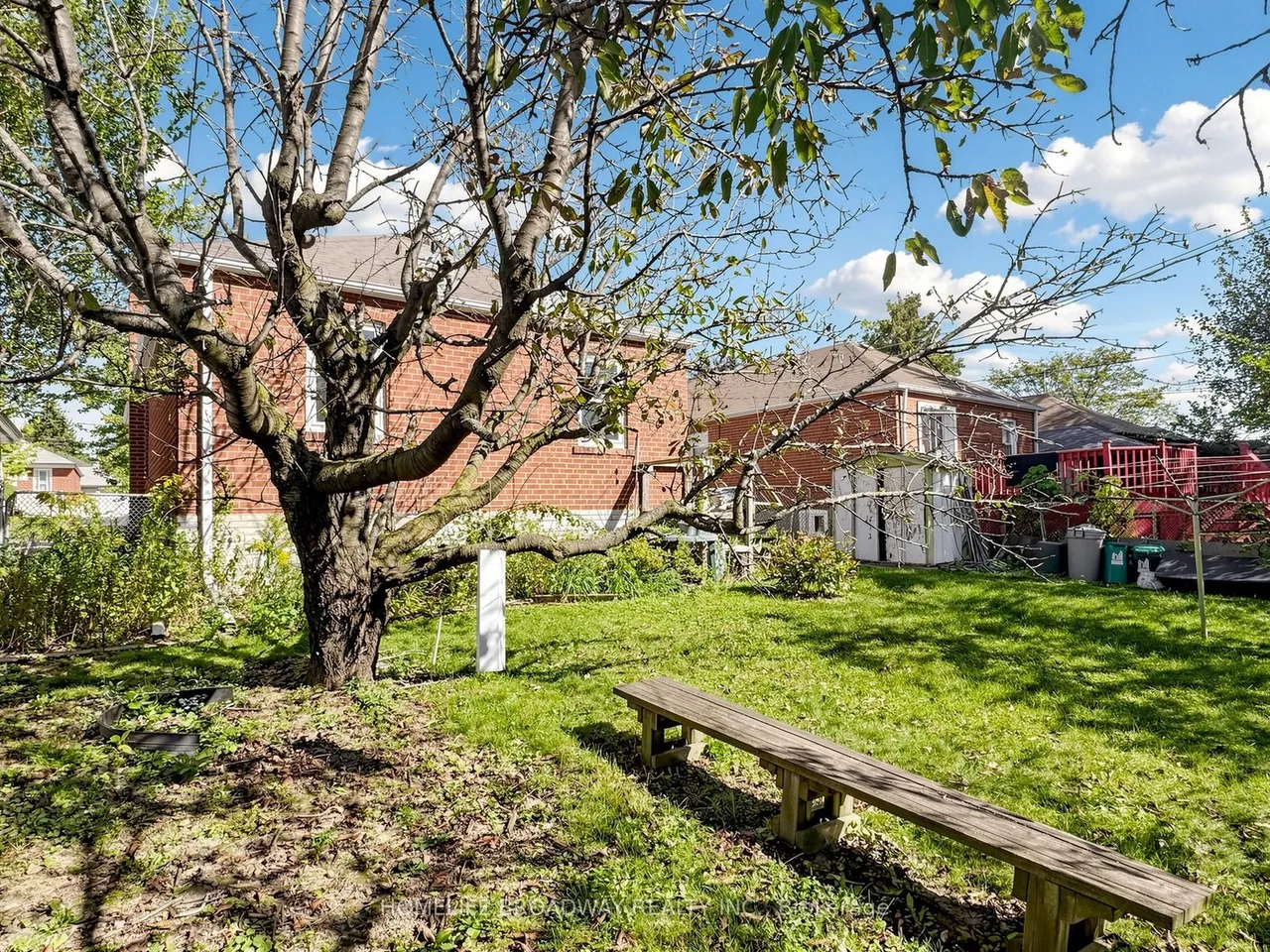 28 Ionview Road — photo 34