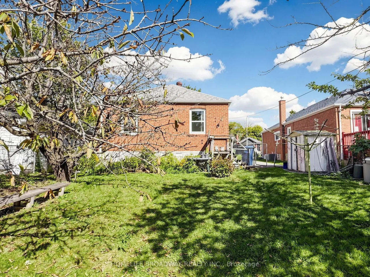 28 Ionview Road — photo 35