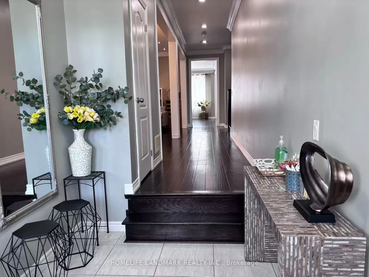 2410 Bridle Road — photo 3