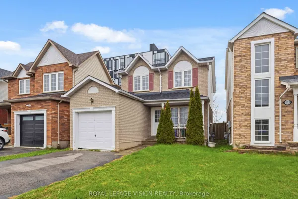 1815 Dalhousie Crescent — photo 2