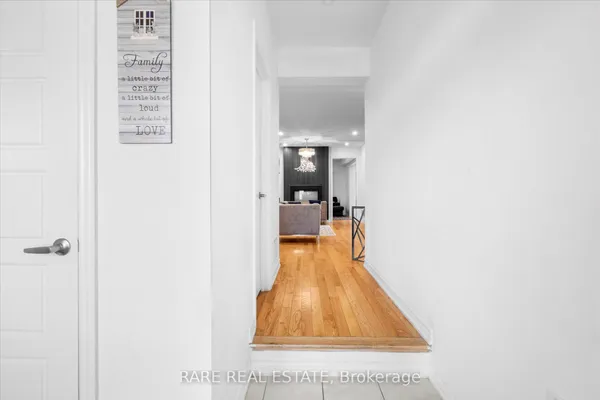 267 Fleetwood Drive — photo 2