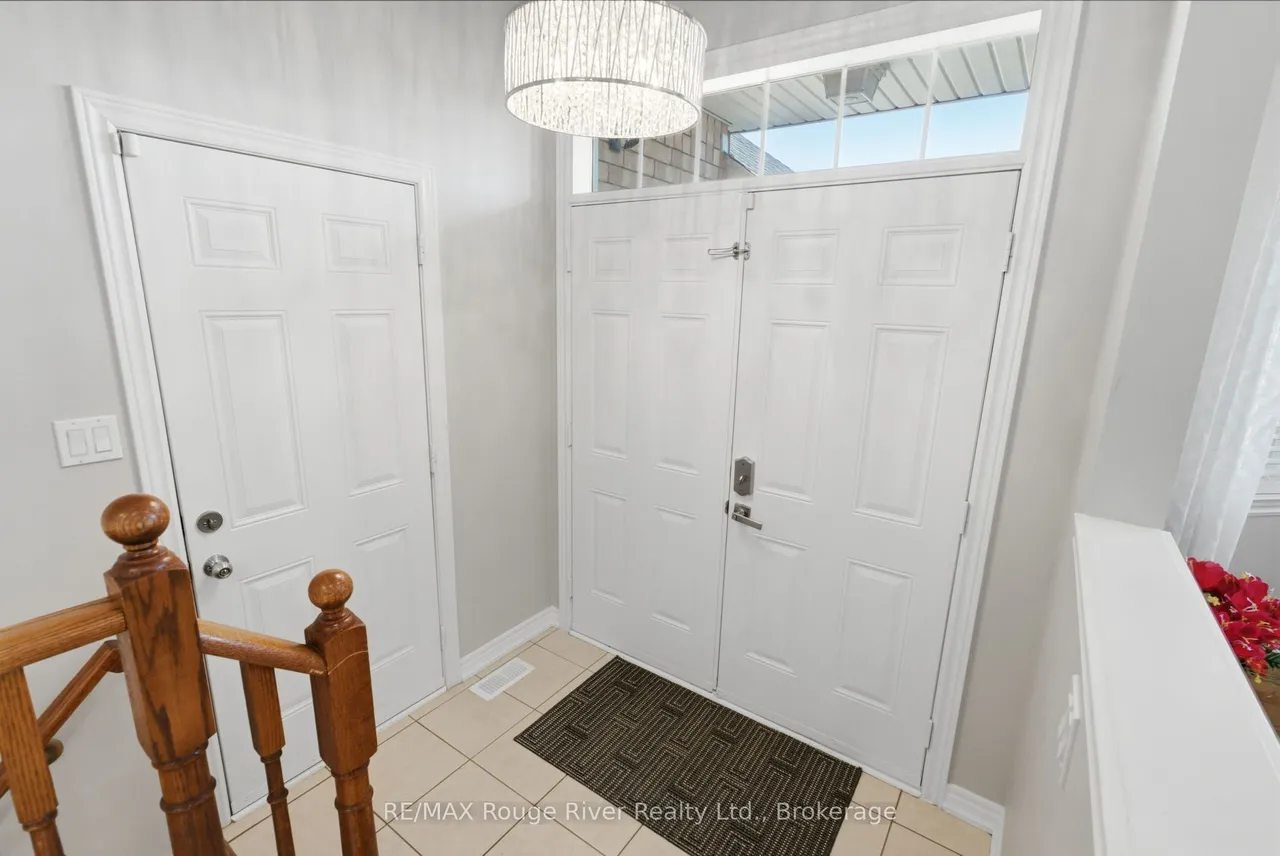 758 Coldstream Drive — photo 3