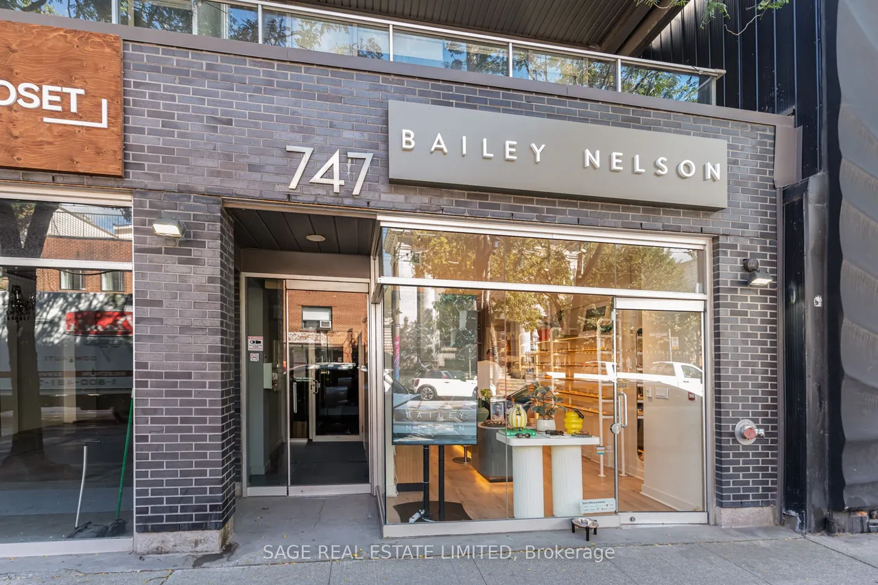 747 Queen Street E, Unit 204 — photo 2