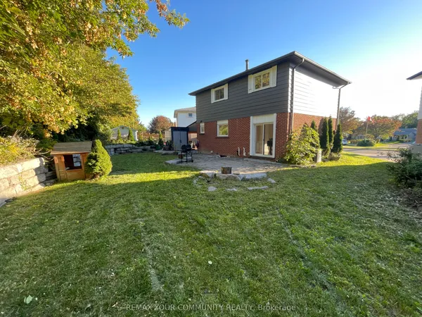 926 Ivy Court — photo 2