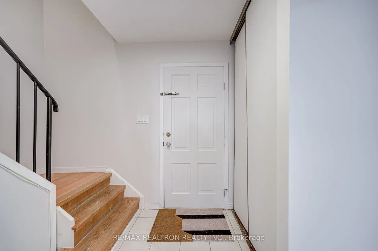 2550 Birchmount Road, Unit 20 — photo 3