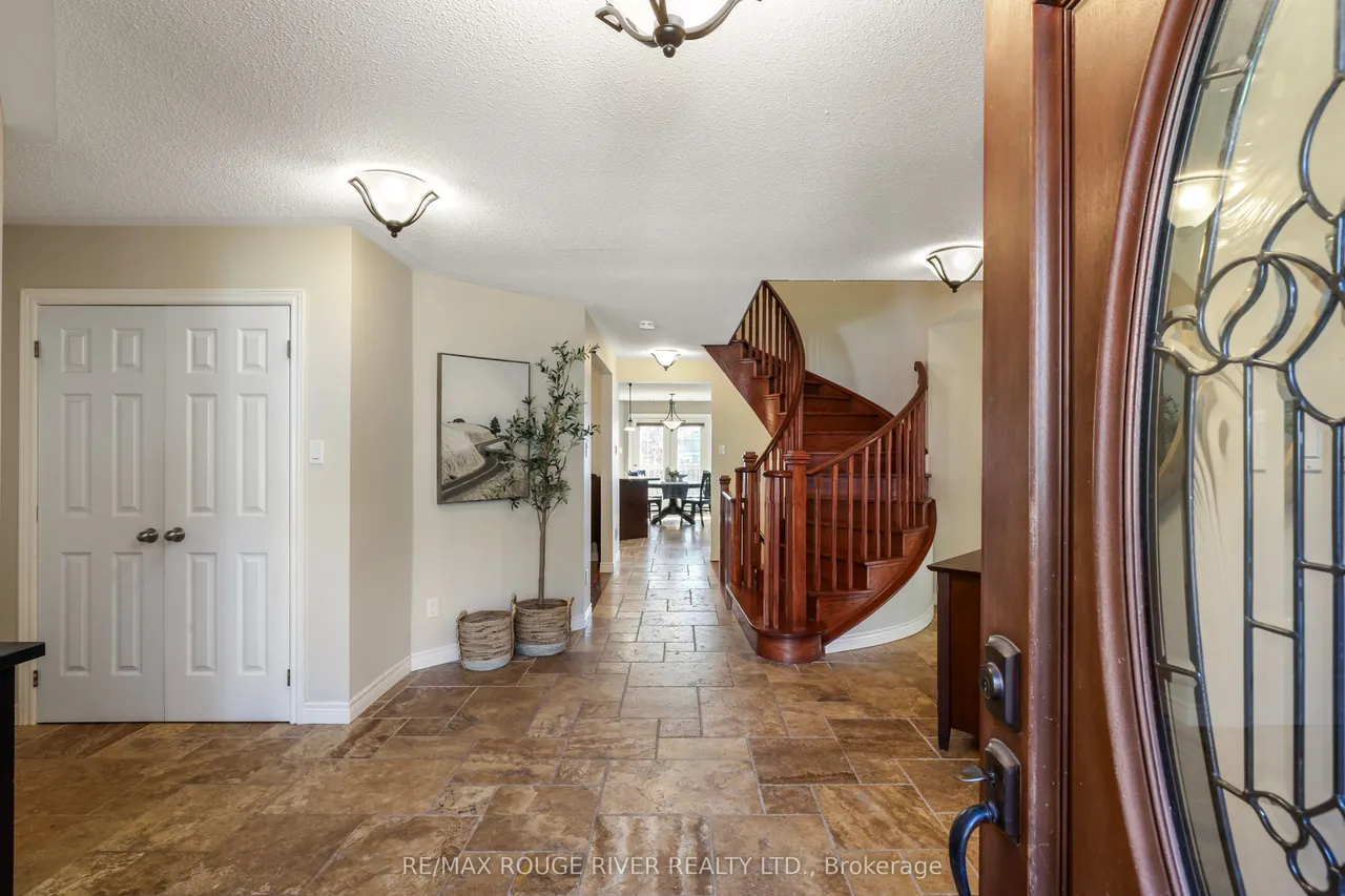 965 Ridge Valley Drive — photo 2