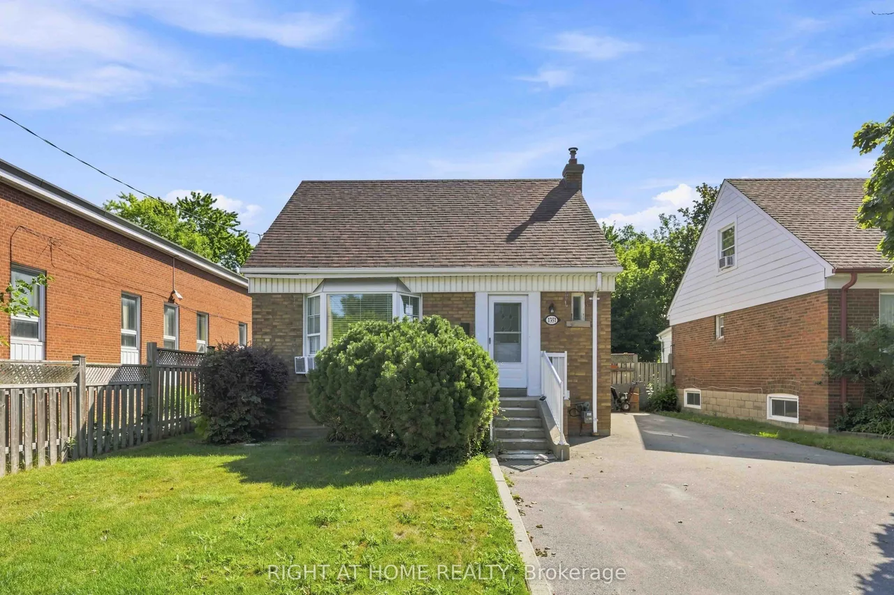 1351 Warden Avenue