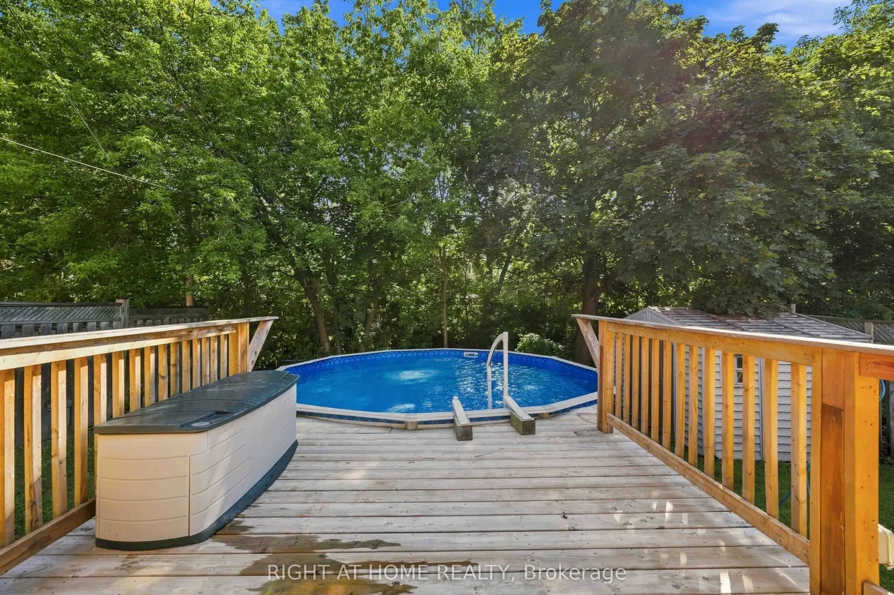 1351 Warden Avenue — photo 37