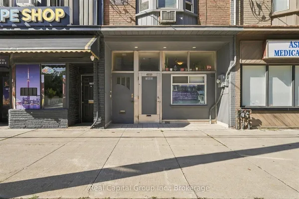 1564 Queen Street E