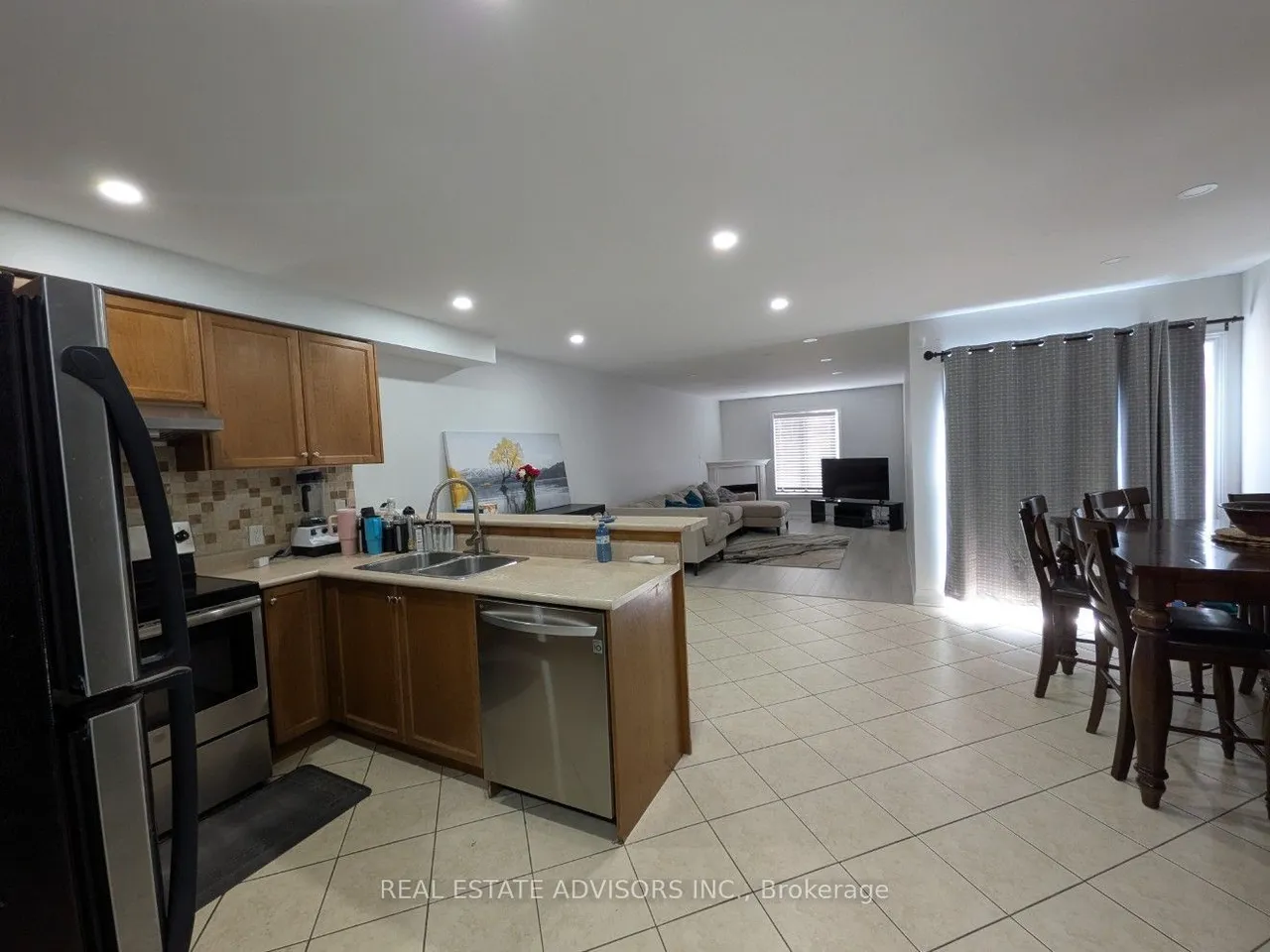 80 Dooley Crescent — photo 3
