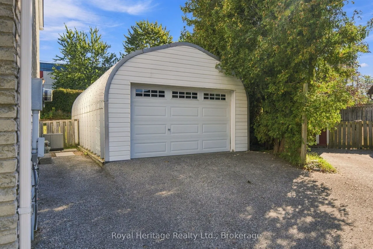 814 Cavan Court — photo 28