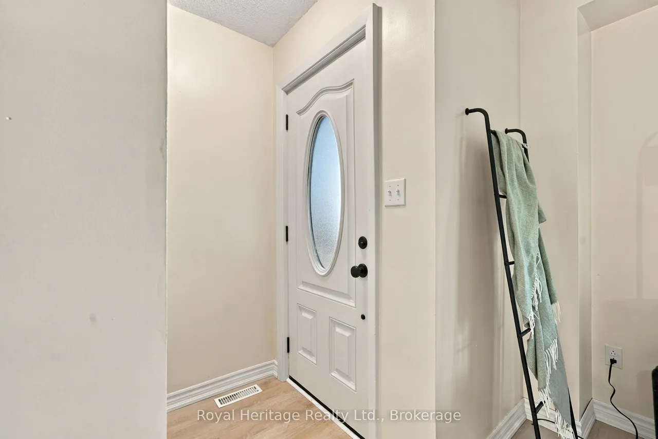 814 Cavan Court — photo 3