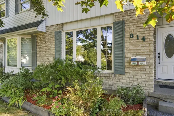 814 Cavan Court — photo 2