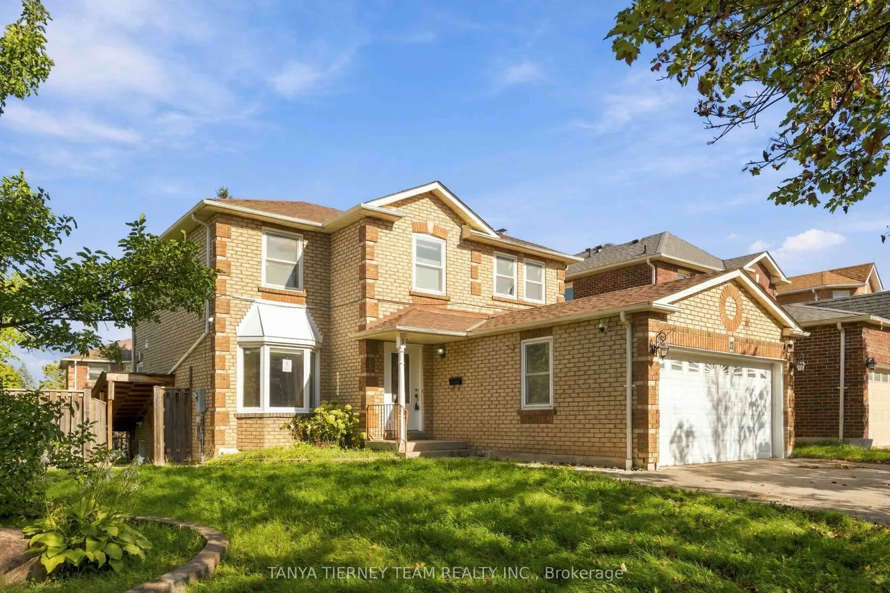 11 Hunter Drive