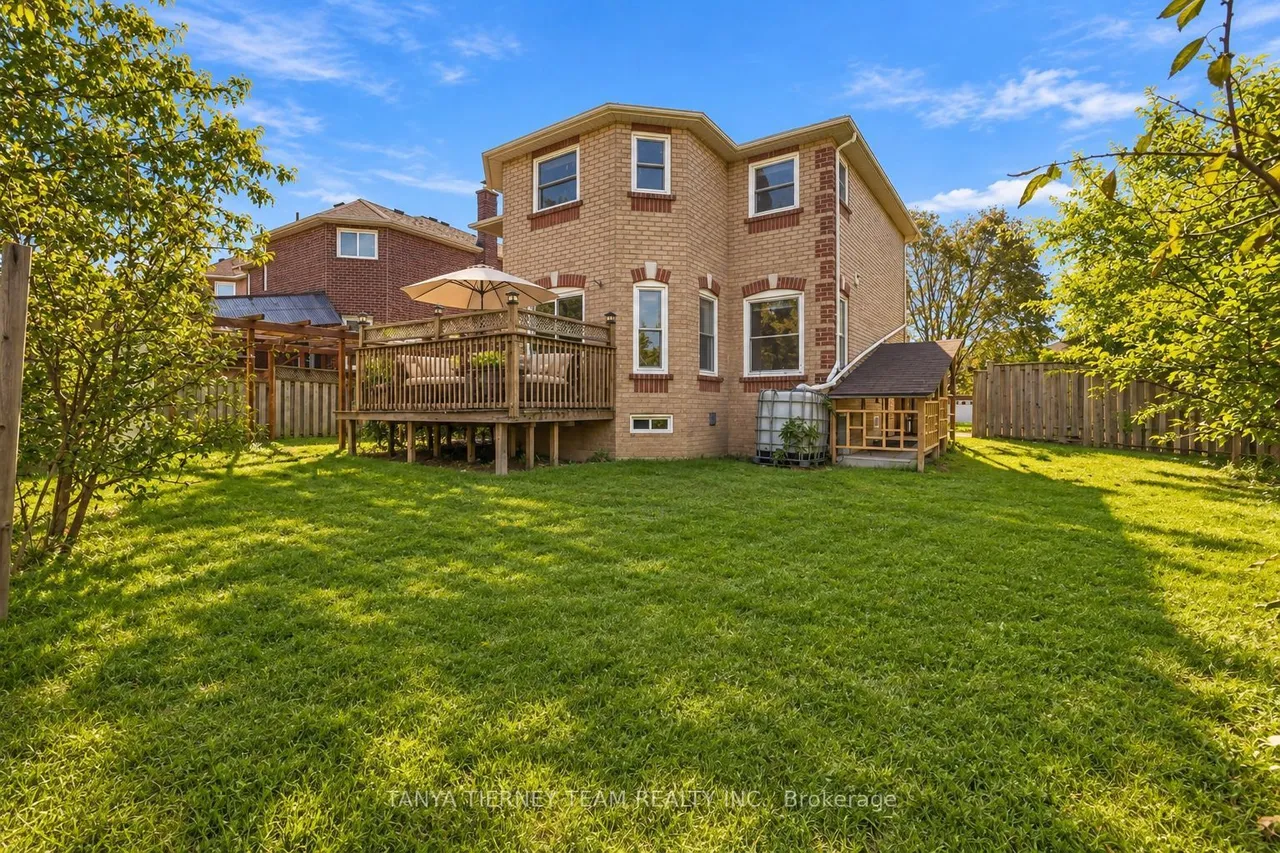11 Hunter Drive — photo 44