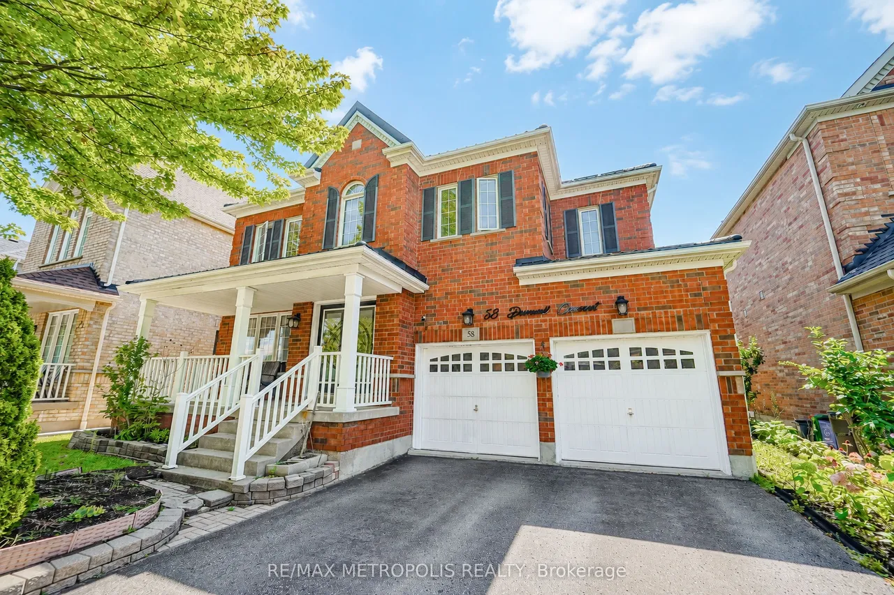 58 Dunwell Crescent — photo 2