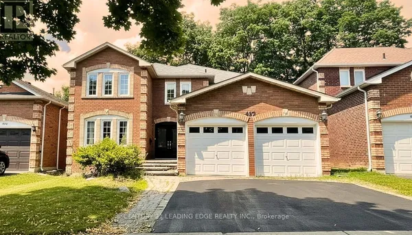 492 Palmtree Crescent