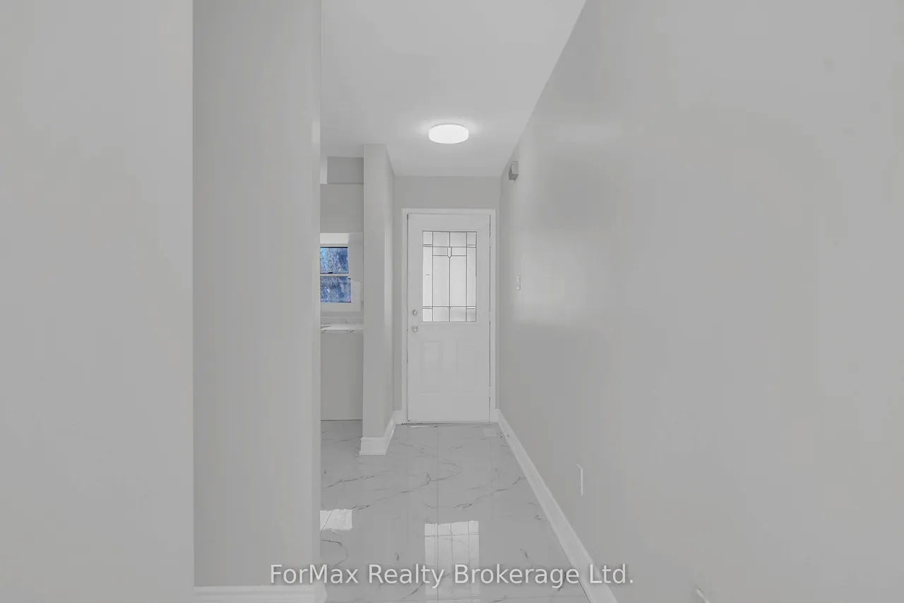 23 Drew Court — photo 3