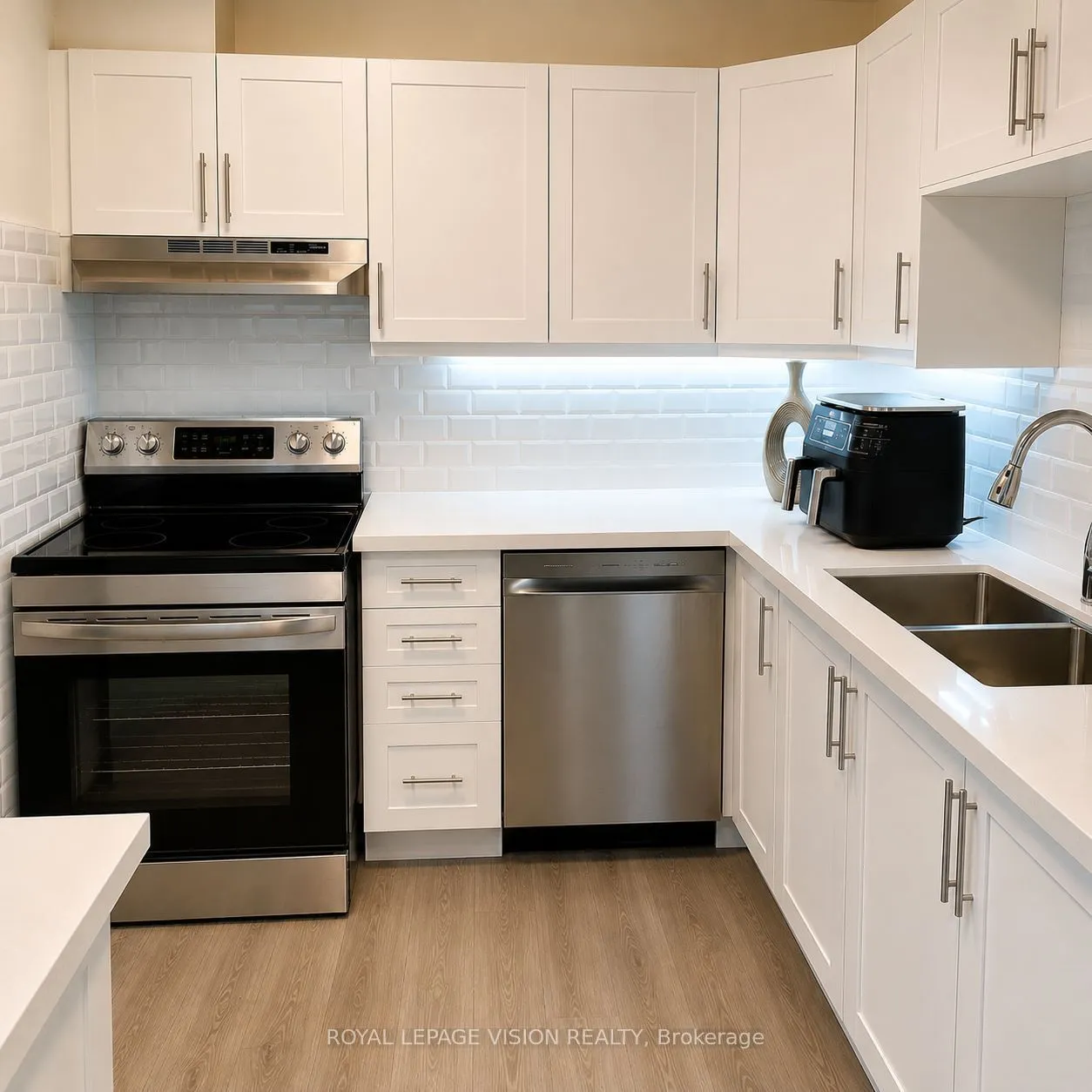 895 Kennedy Road, Unit 205