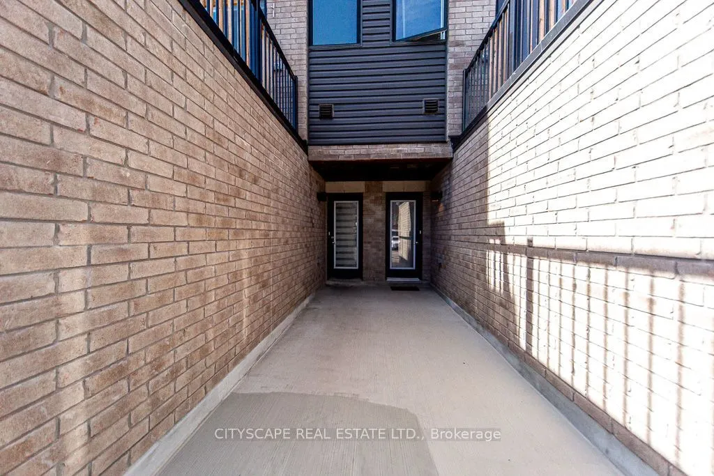 199 Monarch Avenue — photo 42