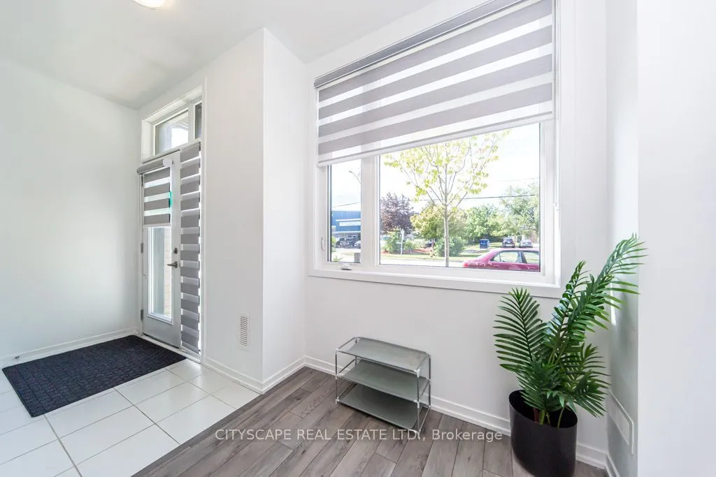 199 Monarch Avenue — photo 2