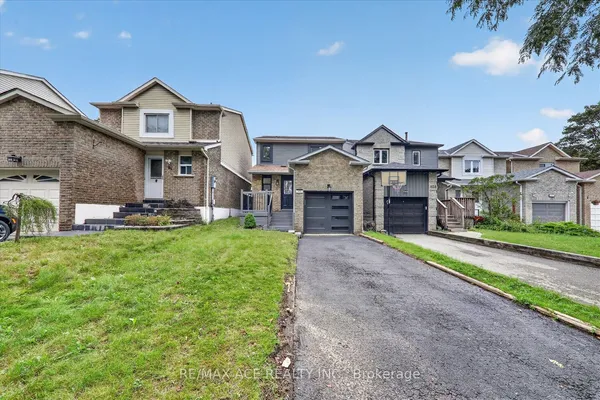 101 Greenfield Crescent — photo 2