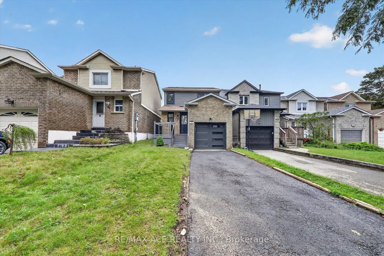 101 Greenfield Crescent — photo 2
