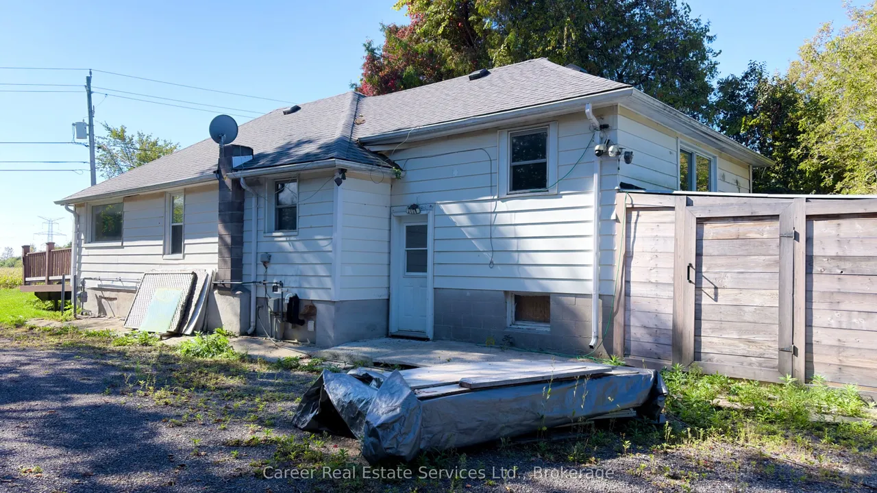 2138 Highway No 2 Road — photo 3