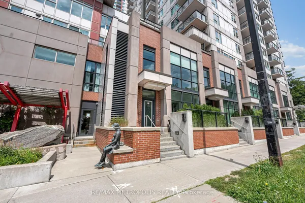 180 Borough Drive — photo 2
