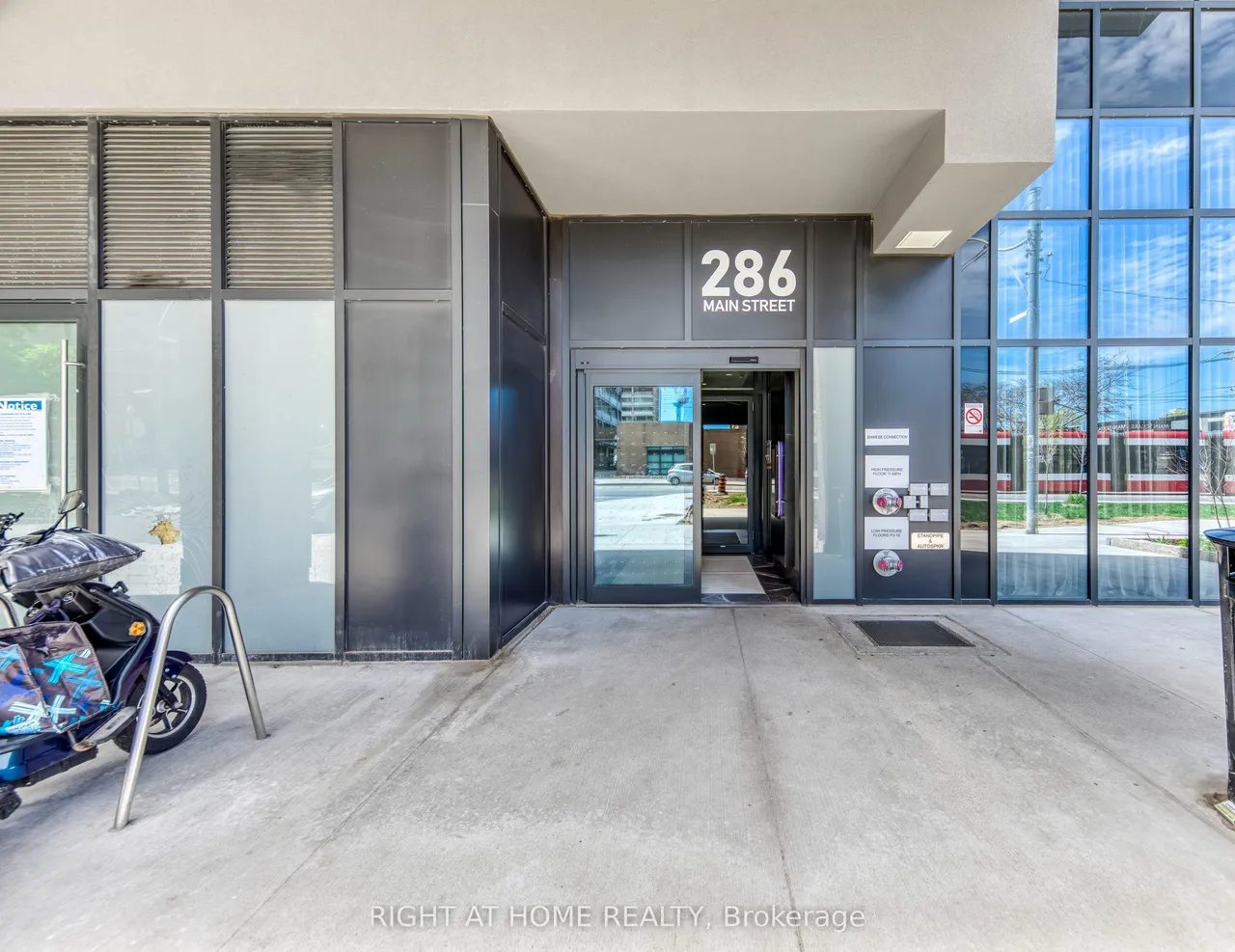 286 Main Street, Unit 619 — photo 2