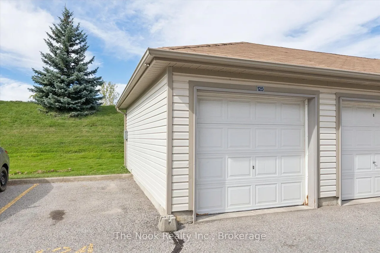 124 Aspen Springs Drive, Unit 306 — photo 2