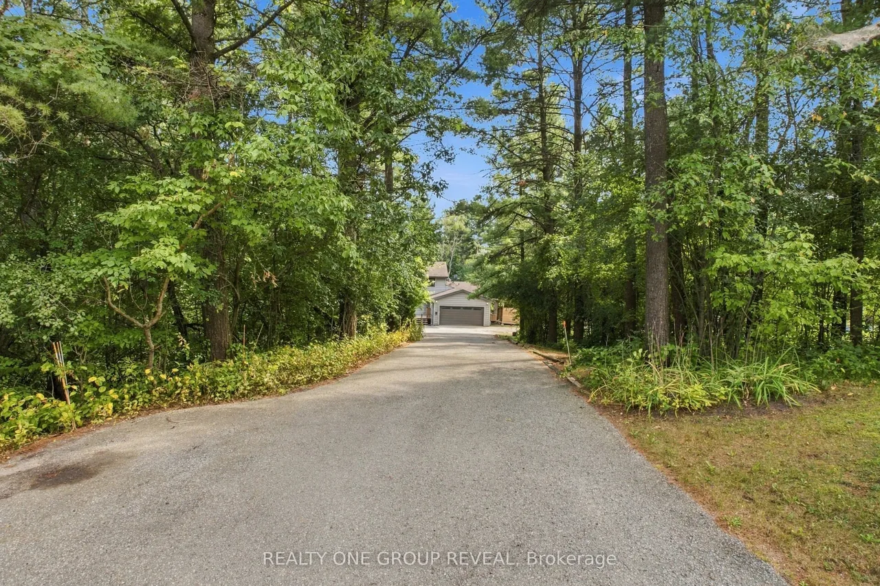 2163 Boundary Road — photo 2