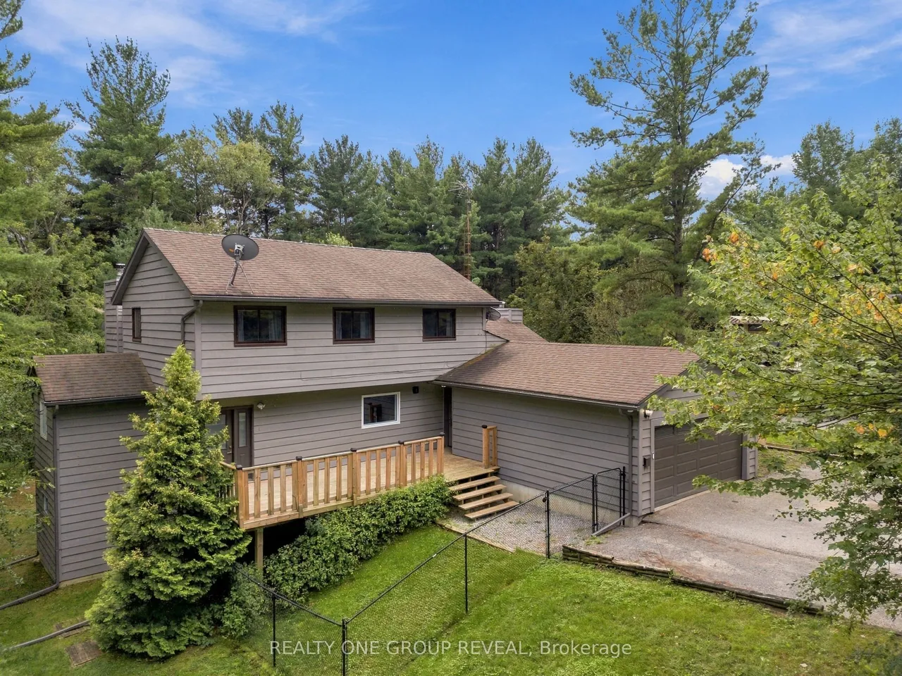 2163 Boundary Road — photo 3