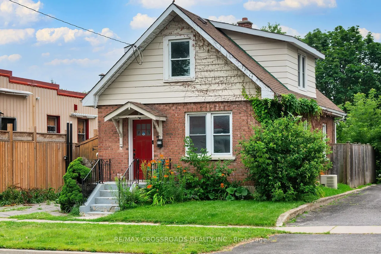 313 Olive Avenue — photo 3