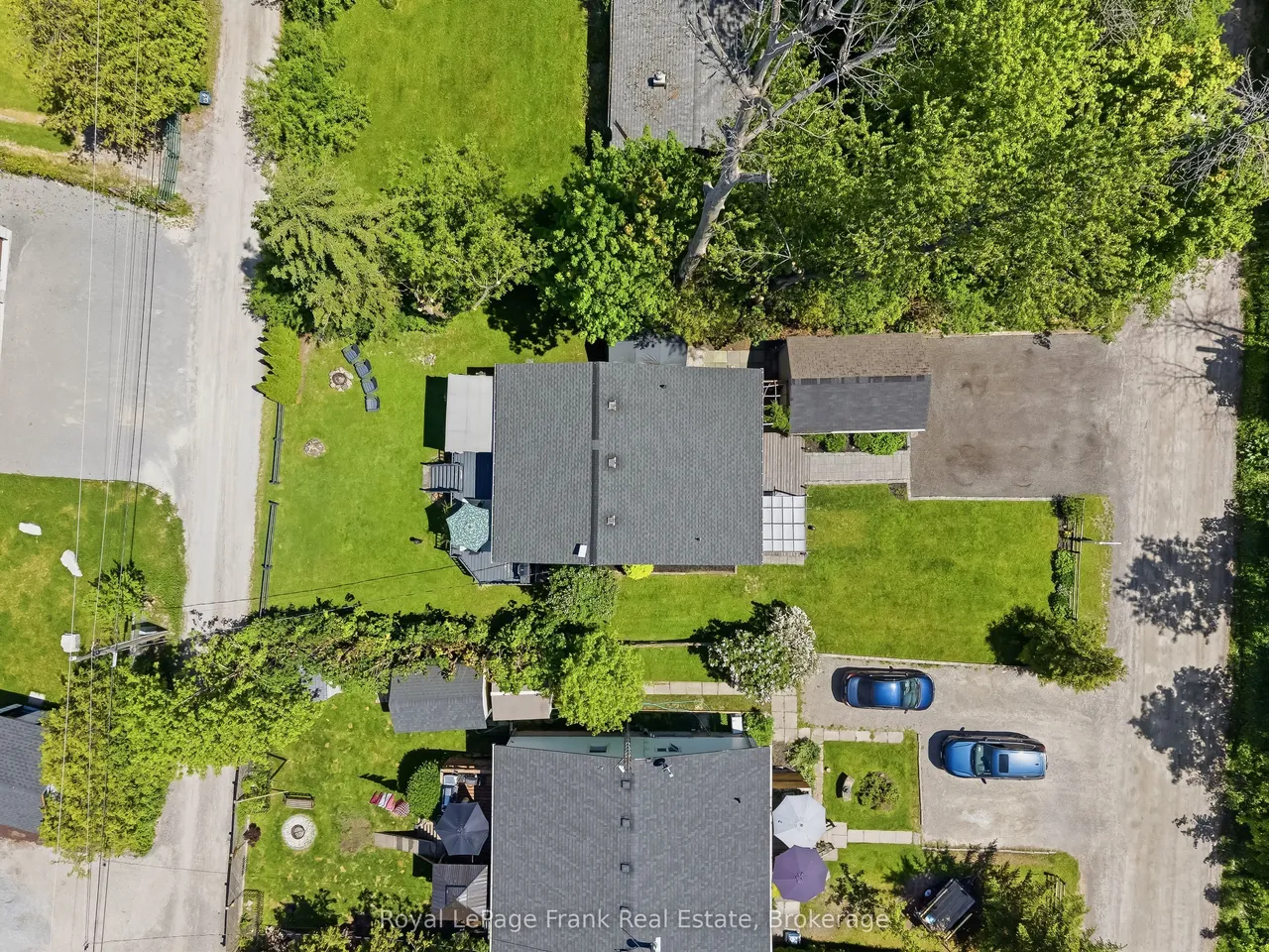 18 Armstrong Avenue — photo 3