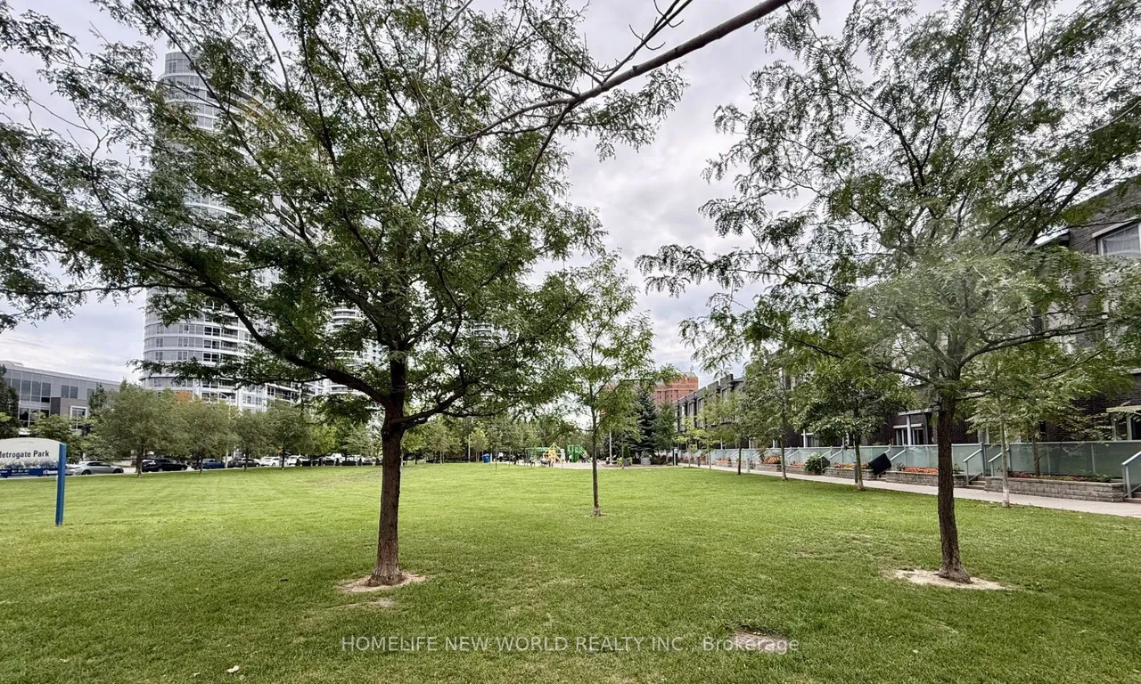 275 Village Green Square, Unit 2015 — photo 35