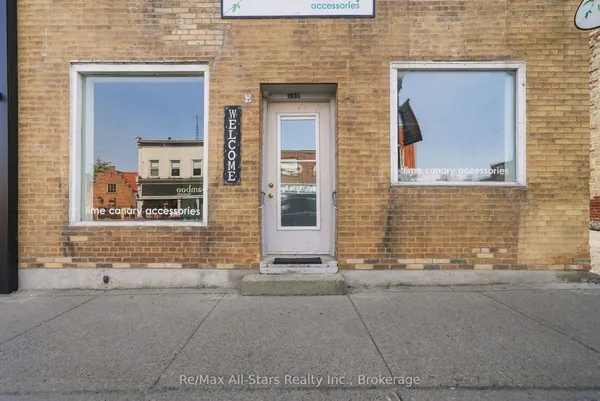 160 Queen Street — photo 2