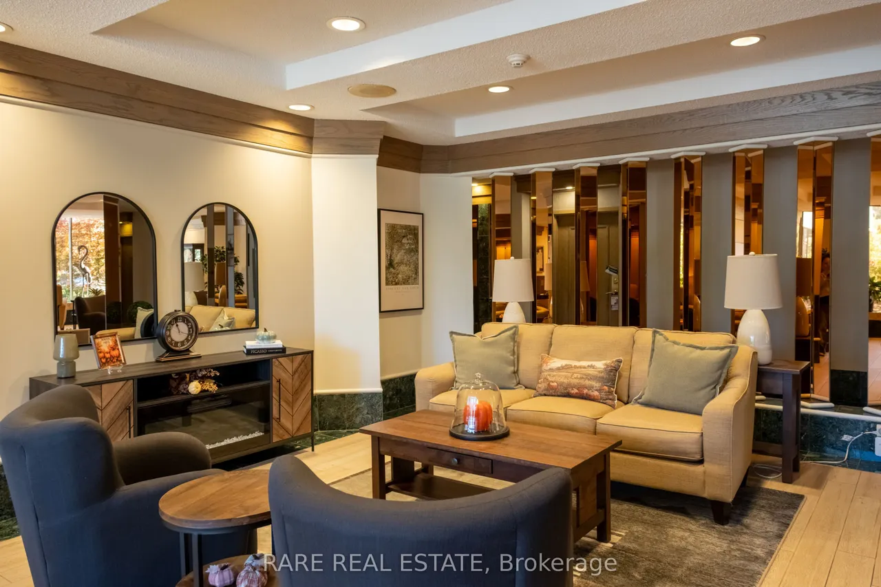 1880 Valley Farm Road, Unit TPH29 — photo 49