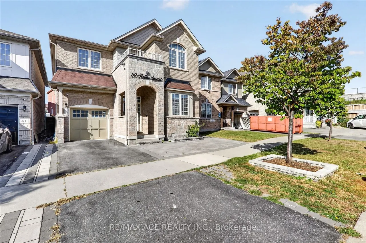 39 Skelton Crescent — photo 3