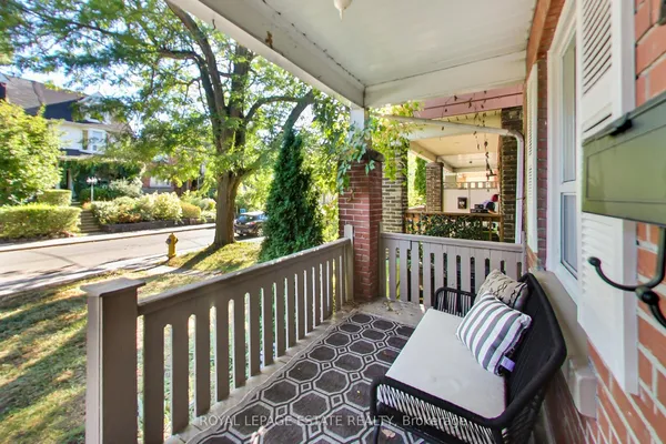 20 Stephenson Avenue — photo 2