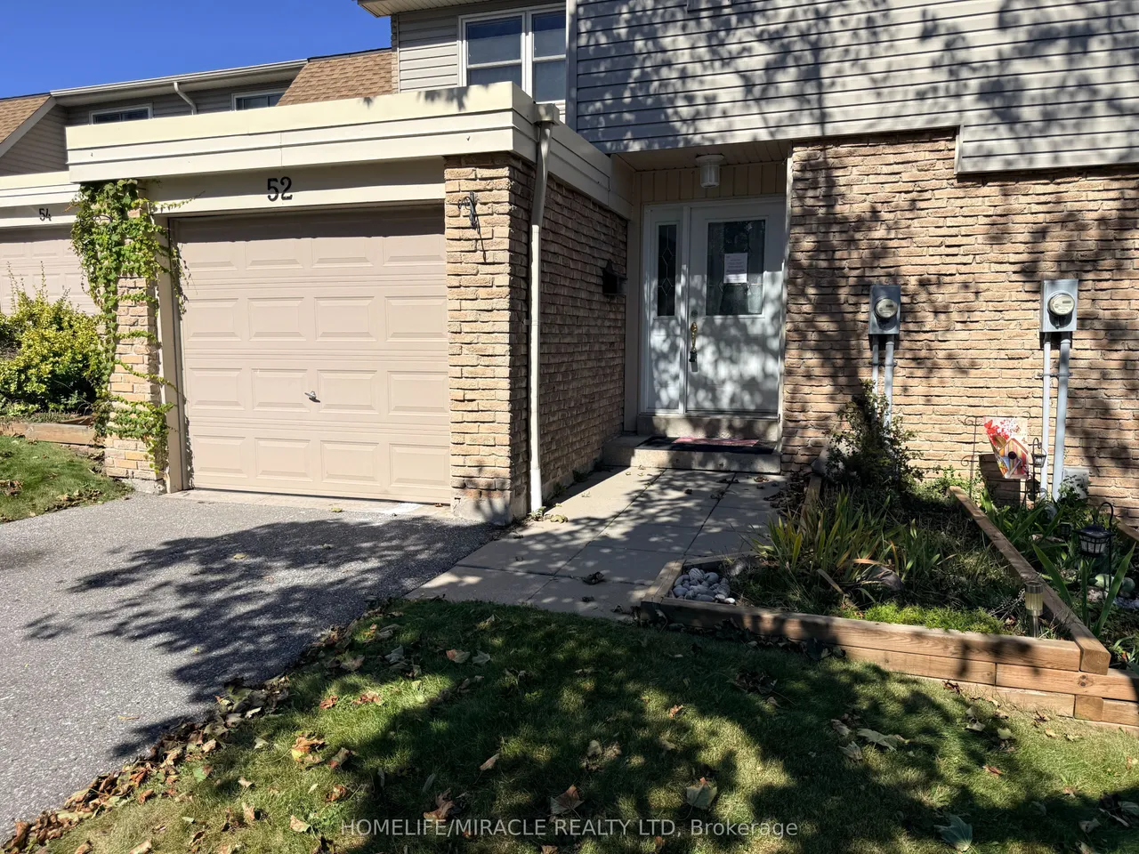 52 Robbie Crescent — photo 3