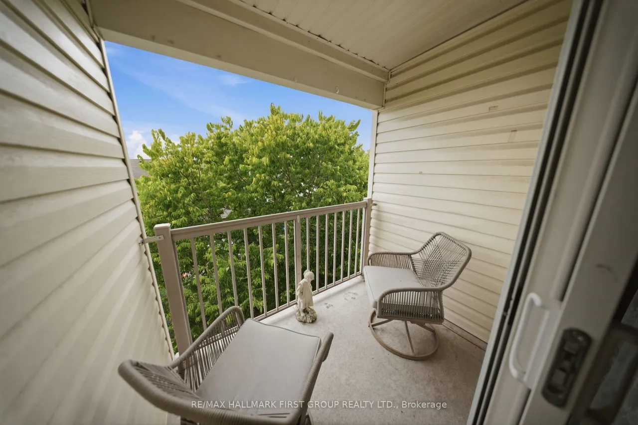 8 Petra Way, Unit 3 — photo 24