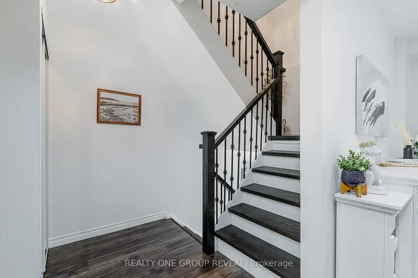222 Pearson Street, Unit 15 — photo 2