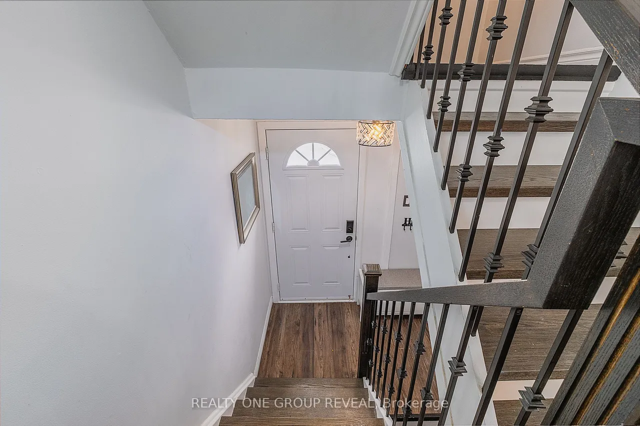 222 Pearson Street, Unit 15 — photo 3